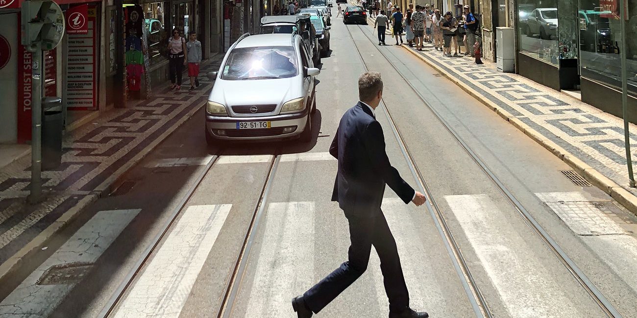 architecture-buildings-business-1583714