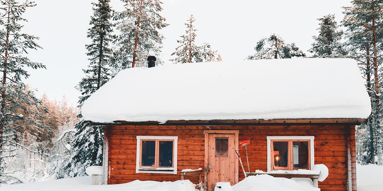 bungalow-cabin-chalet-1493202